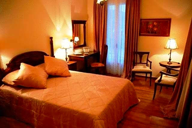 Korina Gallery Hotel