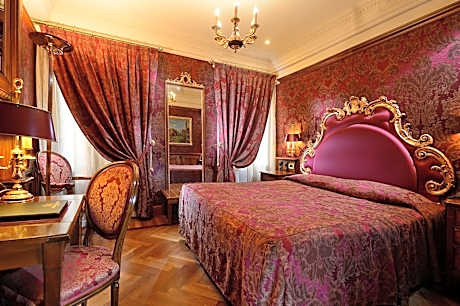 Double Deluxe Room