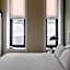 Sonder by Marriott Bonvoy Jewelers Row Apartments Millenium Park