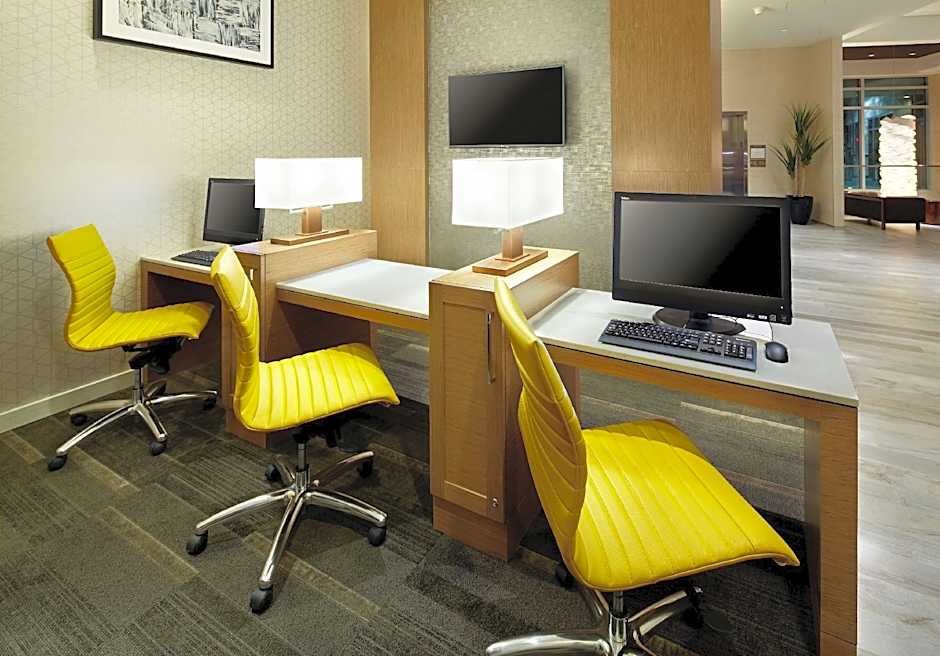 Hyatt Place Miami Airport East