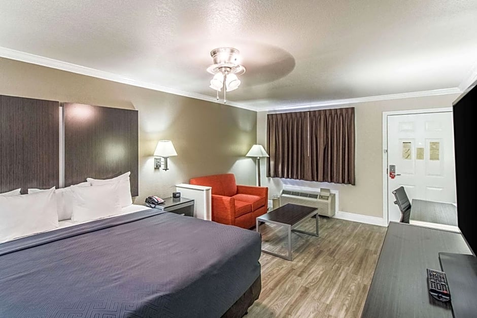 Econo Lodge Inn & Suites Corpus Christi