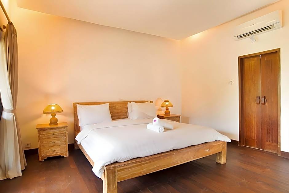 Royal Regantris Villa Karang