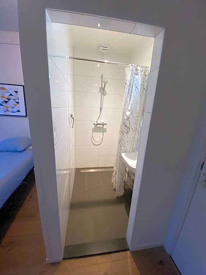 Kleinschalig Hostel in Deventer, centrum stad, aan de IJssel,