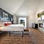 Bodega Coast Inn and Suites