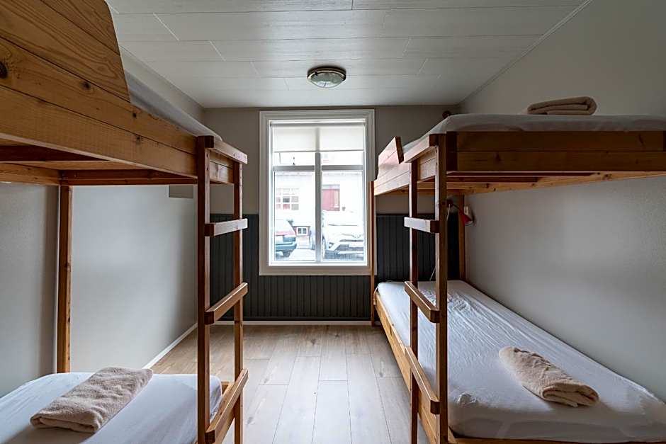 Isafjordur Hostel
