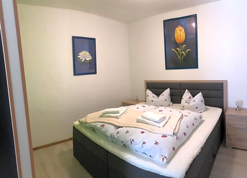 Hotel und Gasthof "Sonneneck"