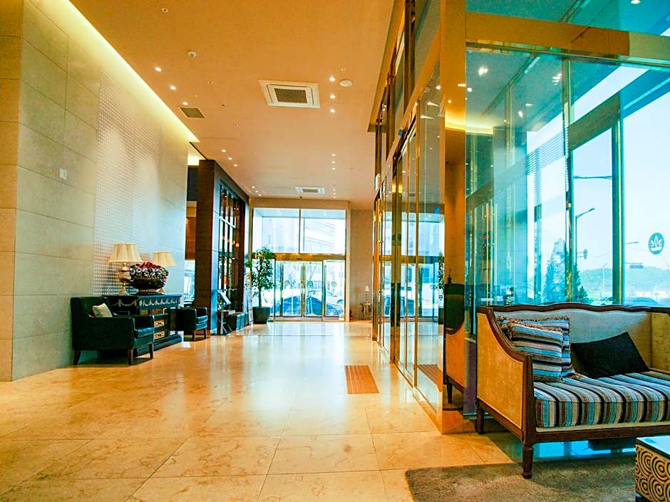 Stellar-Formerly International Hotel Yeongjong