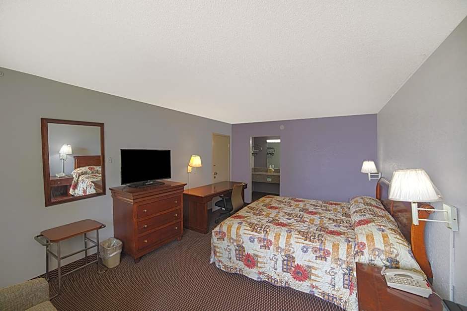 Masters Inn Selma Smithfield I-95 By OYO