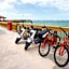 Casa Marina Key West, Curio Collection by Hilton