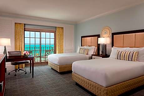 Large Ocean Front, Guest Room, 2 Queen, Balcony