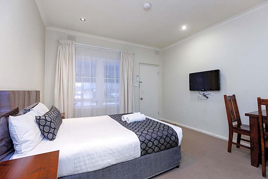 Amaroo Motel Tumuts Best Accommodation