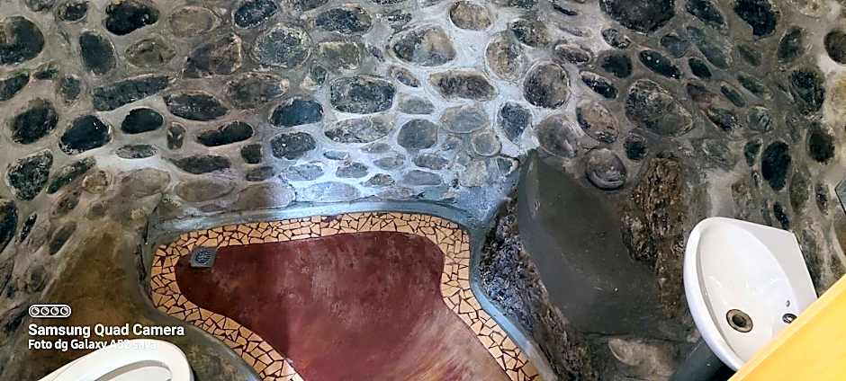 Lawang Inn Restaurant & Jungle Trek