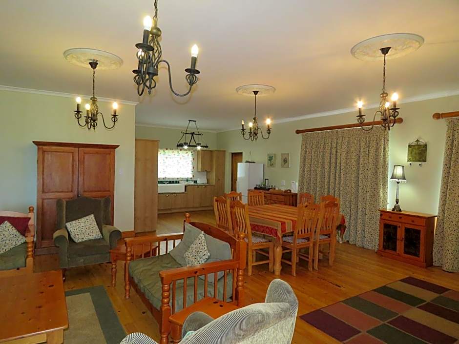 Mentors Country Estate