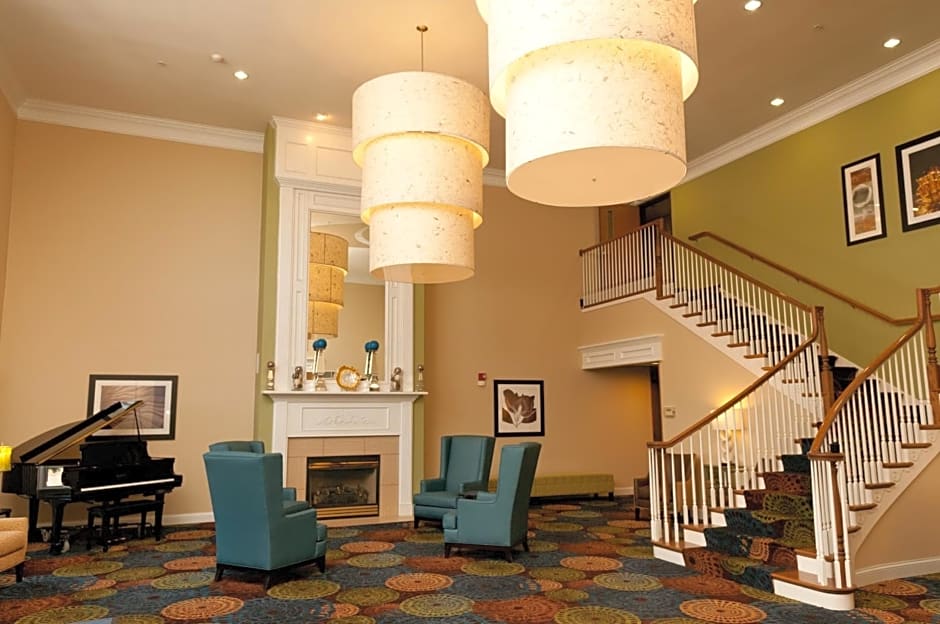 Holiday Inn Express Hotel & Suites Bloomington-Normal University Area