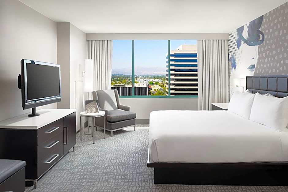 Hilton Woodland Hills/Los Angeles