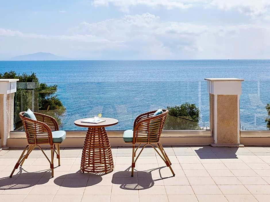 Photo 1 of 1 of Family Superior, Sea View