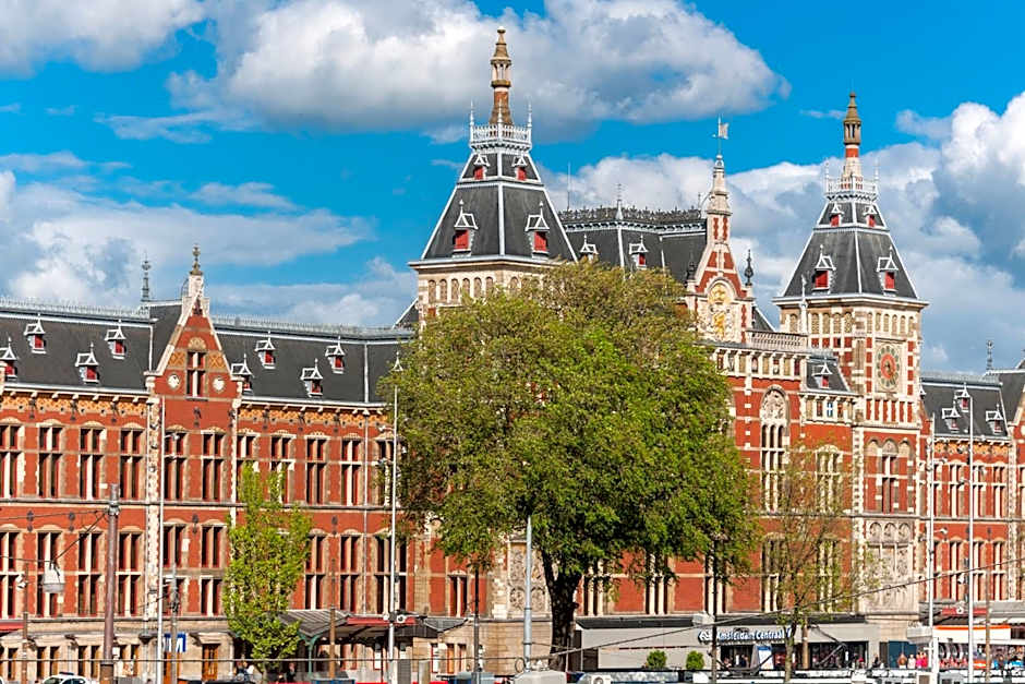 Ibis Styles Amsterdam CS Hotel