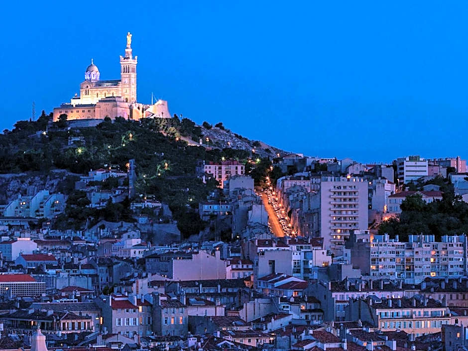 Ibis Marseille Centre Prefecture