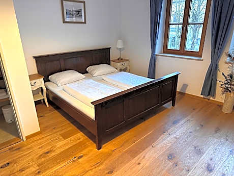 Quadruple Room with Bathroom