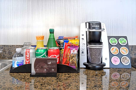 1 King Bed Premium Suite Nonsmoking