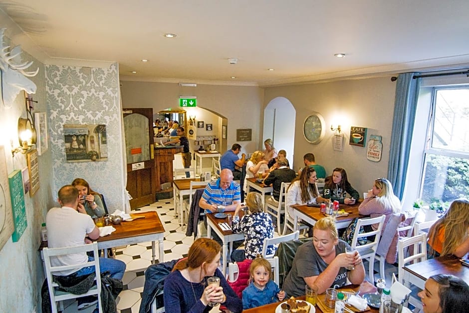 Charleville Lodge Hotel