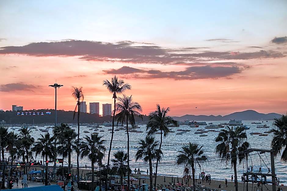The Weekend Pattaya