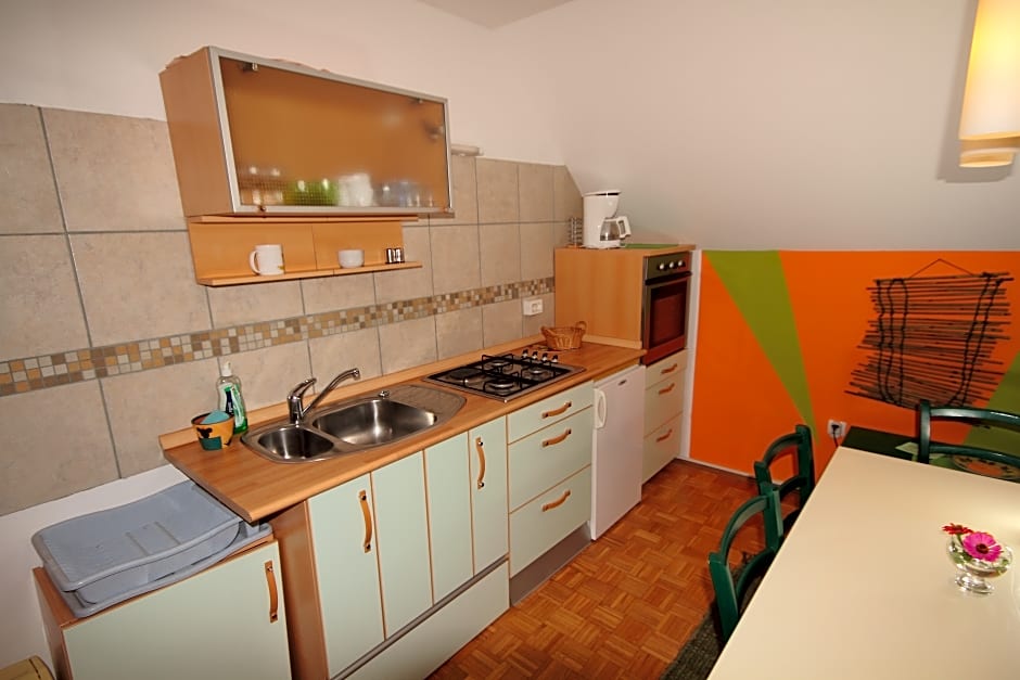 Apartmaji Komac