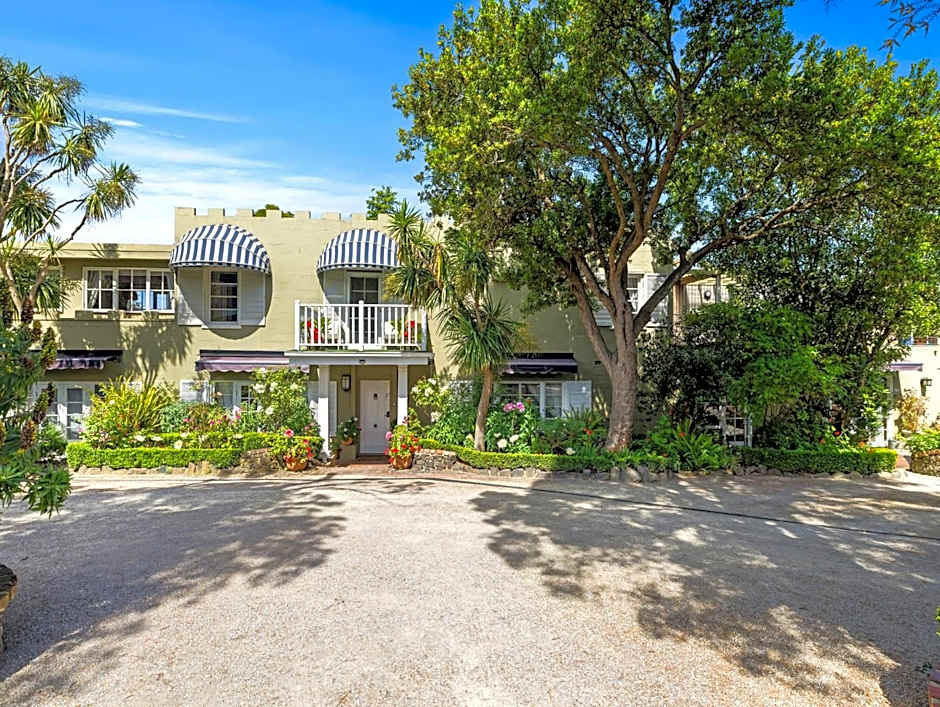 The Castle - Villa by the Sea