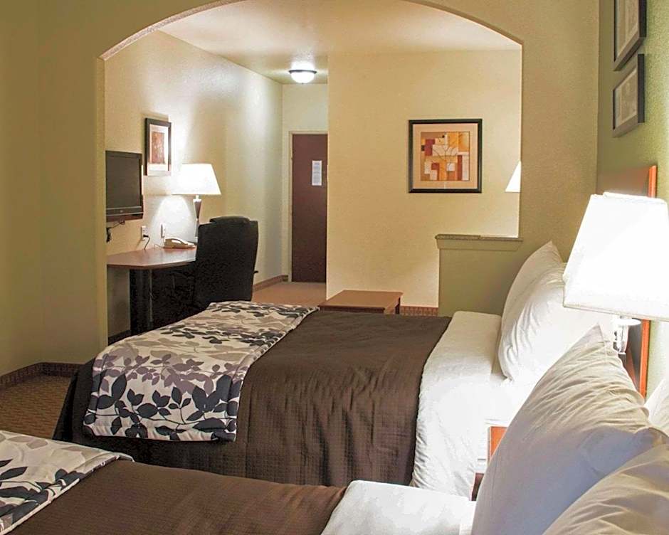 Sleep Inn And Suites At Six Flags