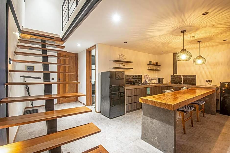 New Duplex apartment 200m to Beach Canggu