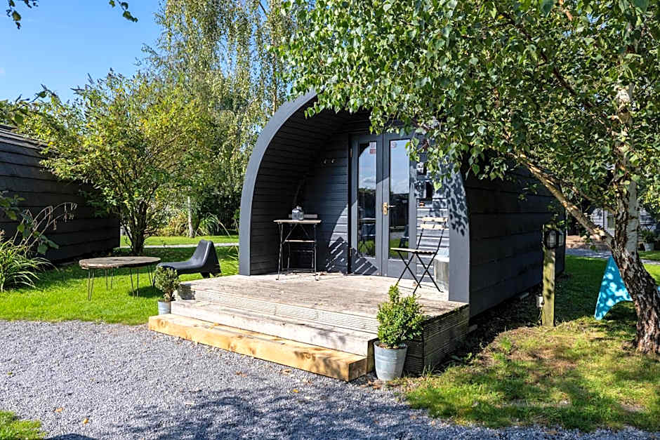 The Little Hide - Adult Only Camping Pods