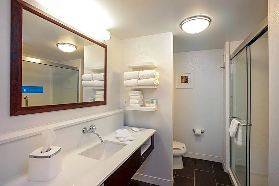 Hampton Inn By Hilton & Suites Cincinnati/Kenwood, OH