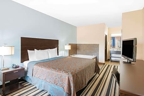 2 Queen Beds Efficiency Non-Smoking