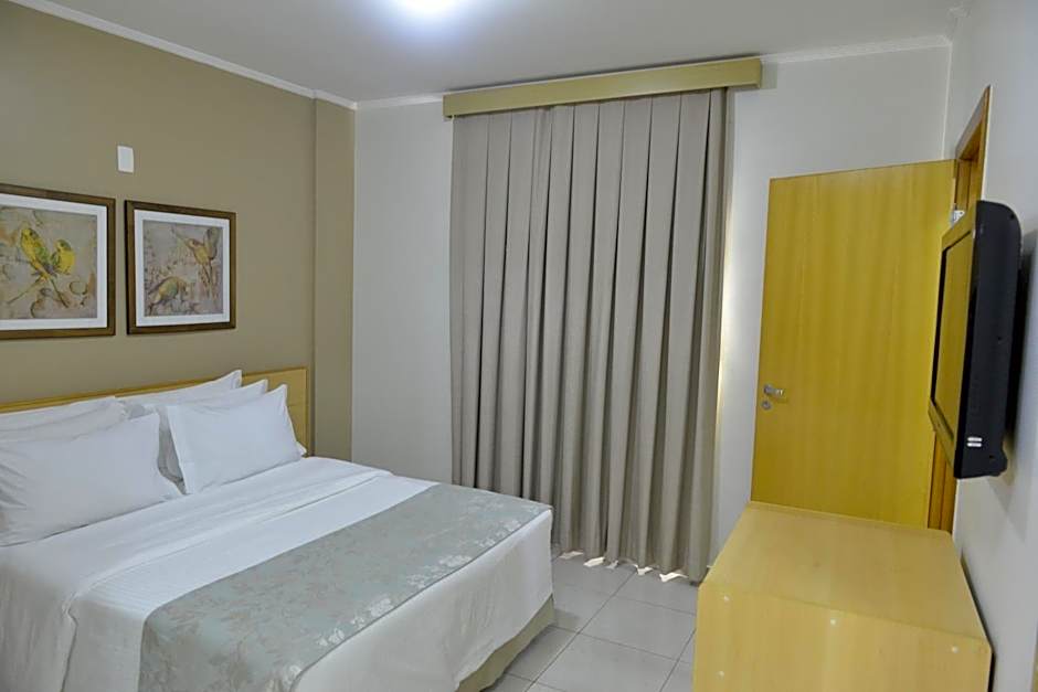 Photo 1 of 8 of Executive Suite