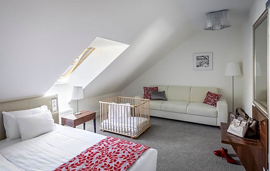 Adele Boutique Hotel