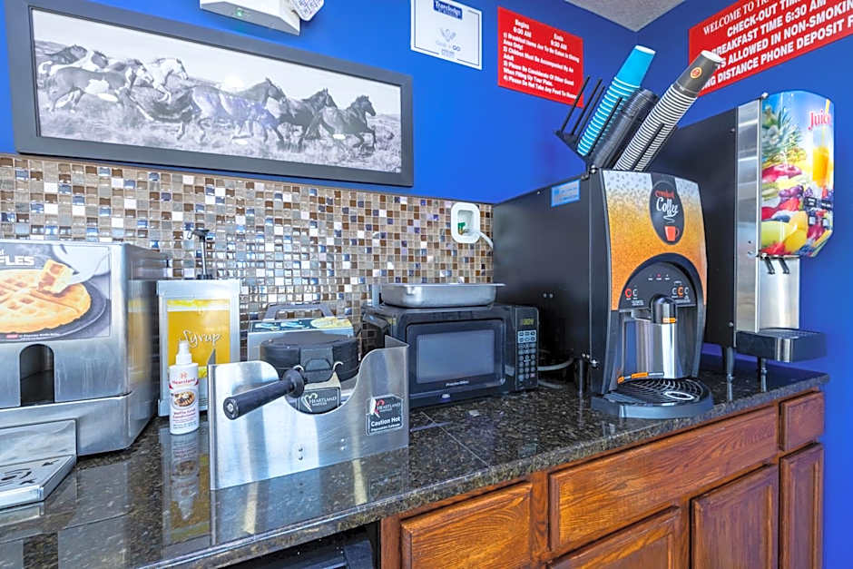 Travelodge by Wyndham Jackson I-40 Exit 82