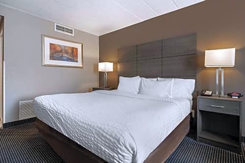 Clarion Hotel And Conference Center Harrisburg West – New Cumberland, PA