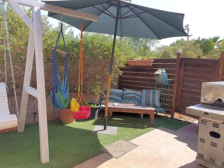 Zimmer Belev HaKikar- Dead sea