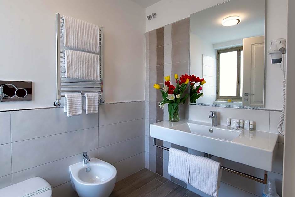 Fragrance Hotel St. Peter