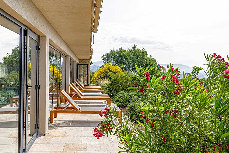 Mas des Herbes Blanches Hotel & Spa - Relais & Chateaux