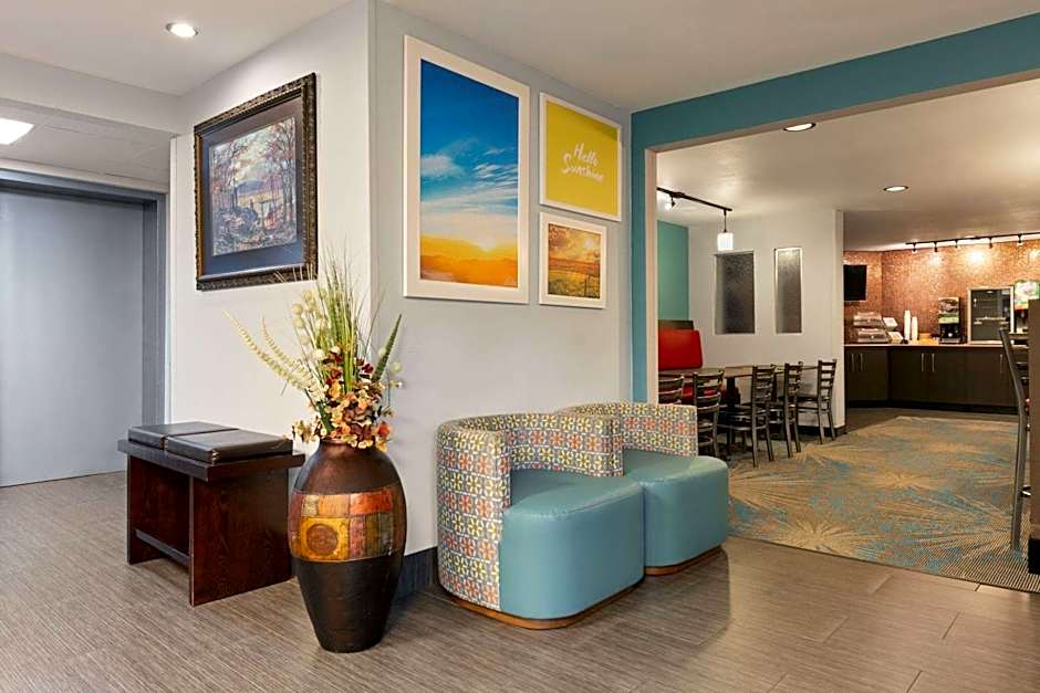 Days Inn by Wyndham Fort Smith