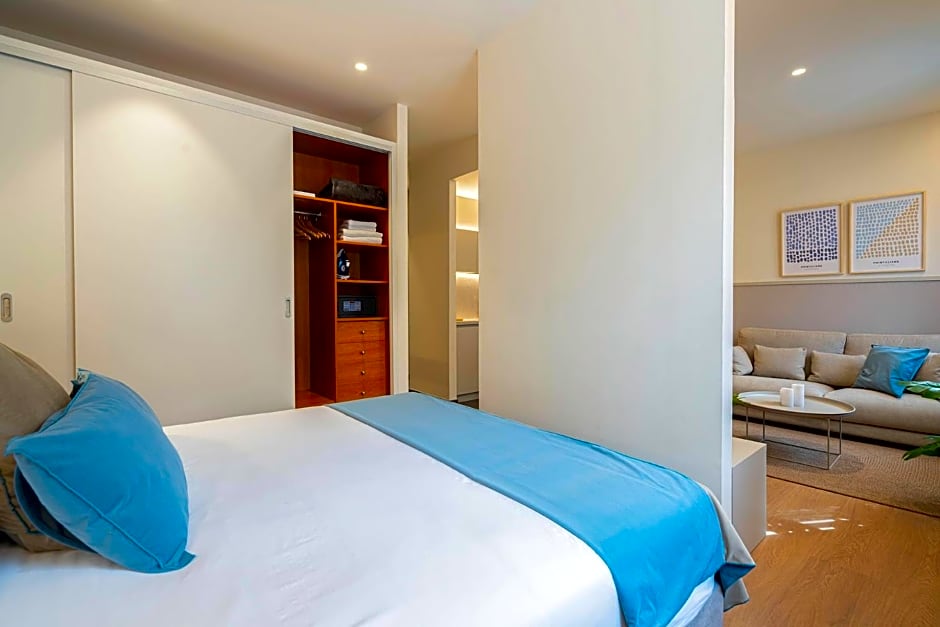 Fisa Rentals Ramblas Apartments