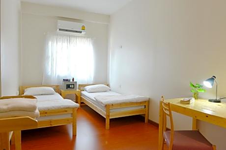 Twin Room with Shared Bathroom