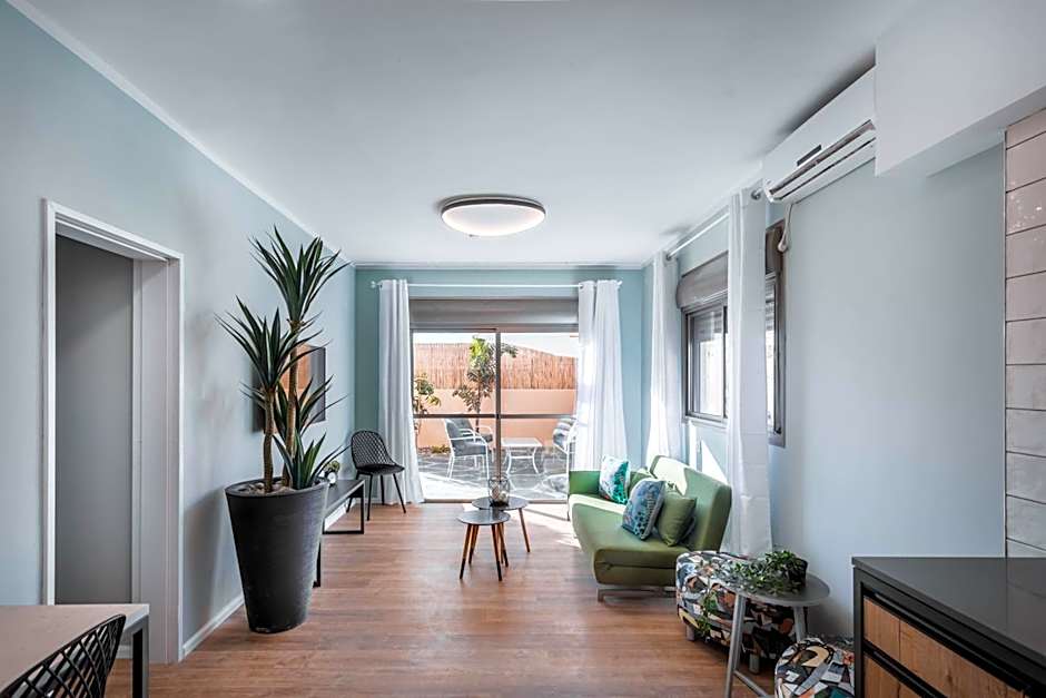 Almogim Suites Eilat Hotel