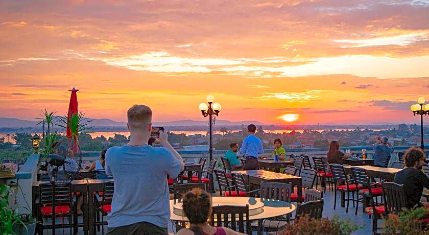 Pakse Hotel & Restaurant