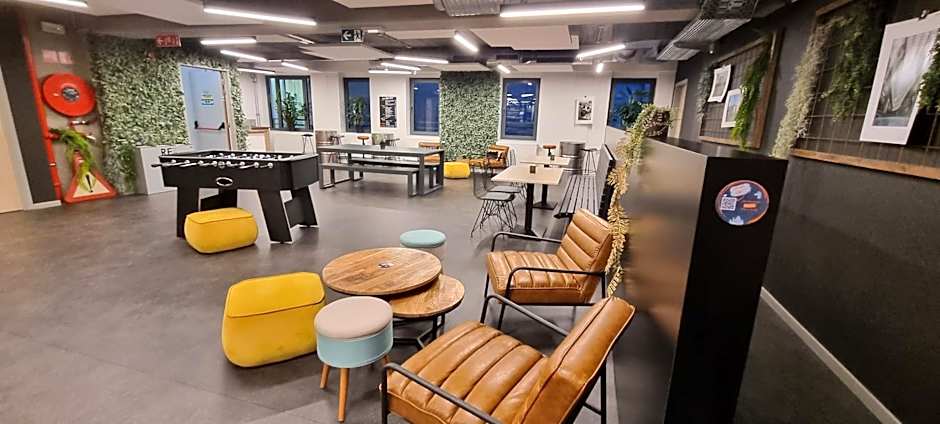 Auberge Jeunesse Charleroi Youth Hostel