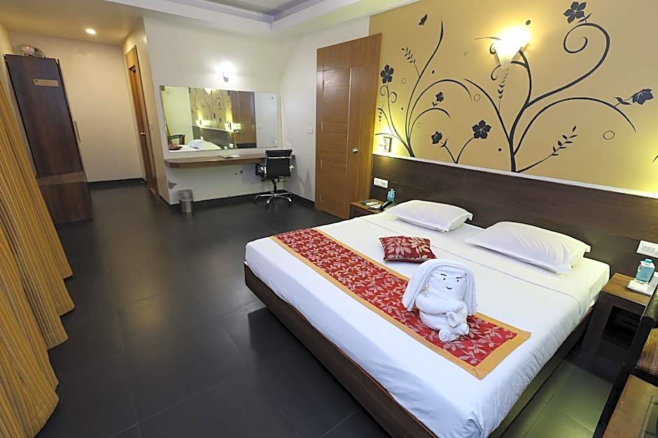 Hotel Abirami Residency