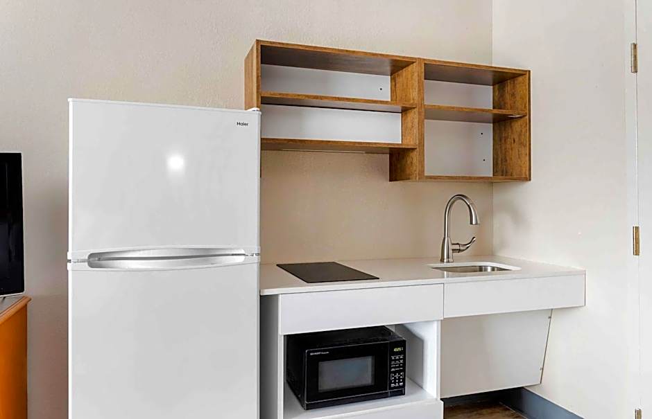 Extended Stay America Suites - Bristol