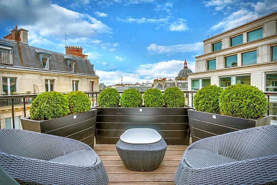 Le 12 Hôtel