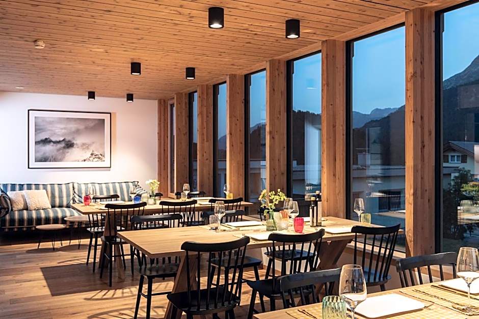 Conrad's Mountain Lodge